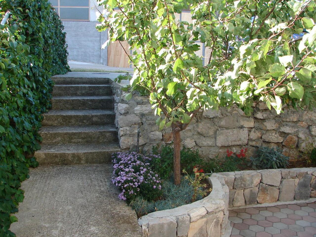 Apartments Petri - Close To The Sea Tisno Exterior photo